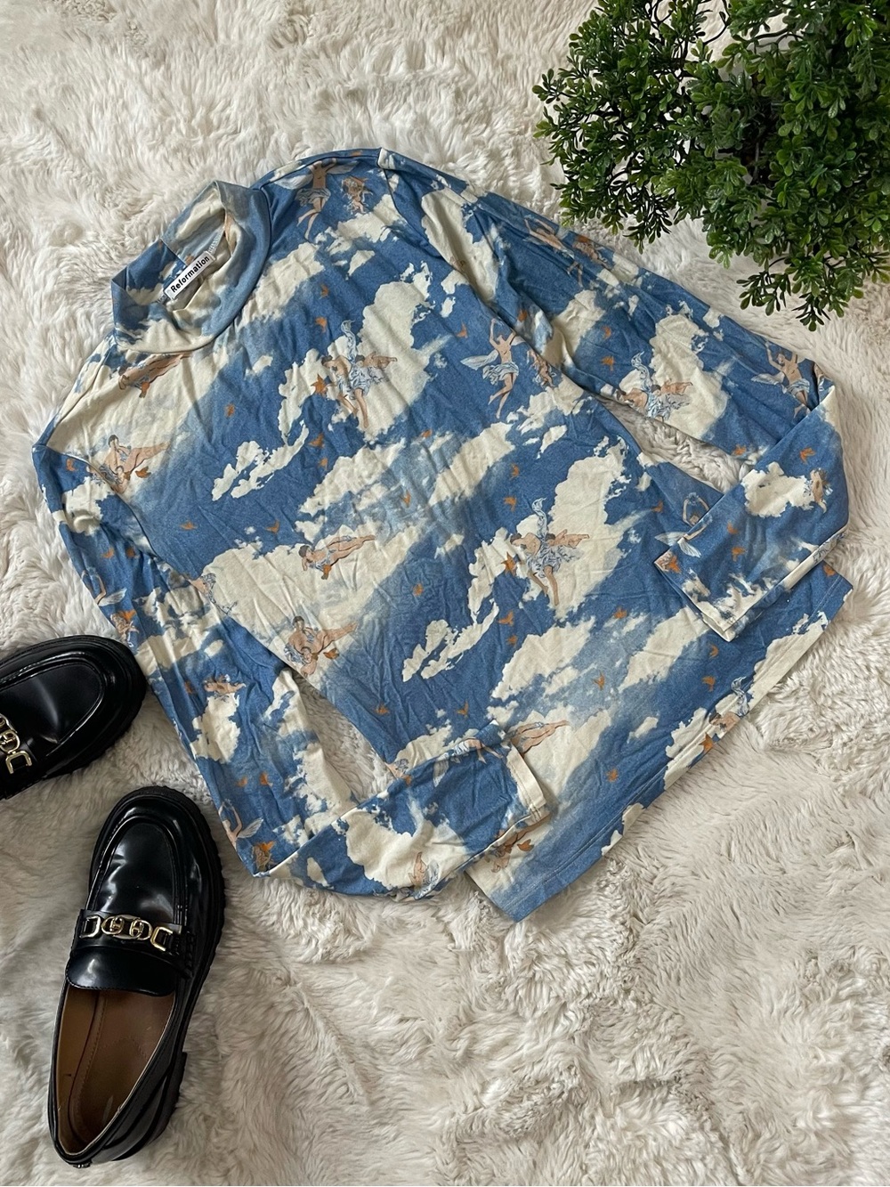 Reformation Tali Top Celio Blue Sky Angel Cherub Cloud Print Mock Neck S